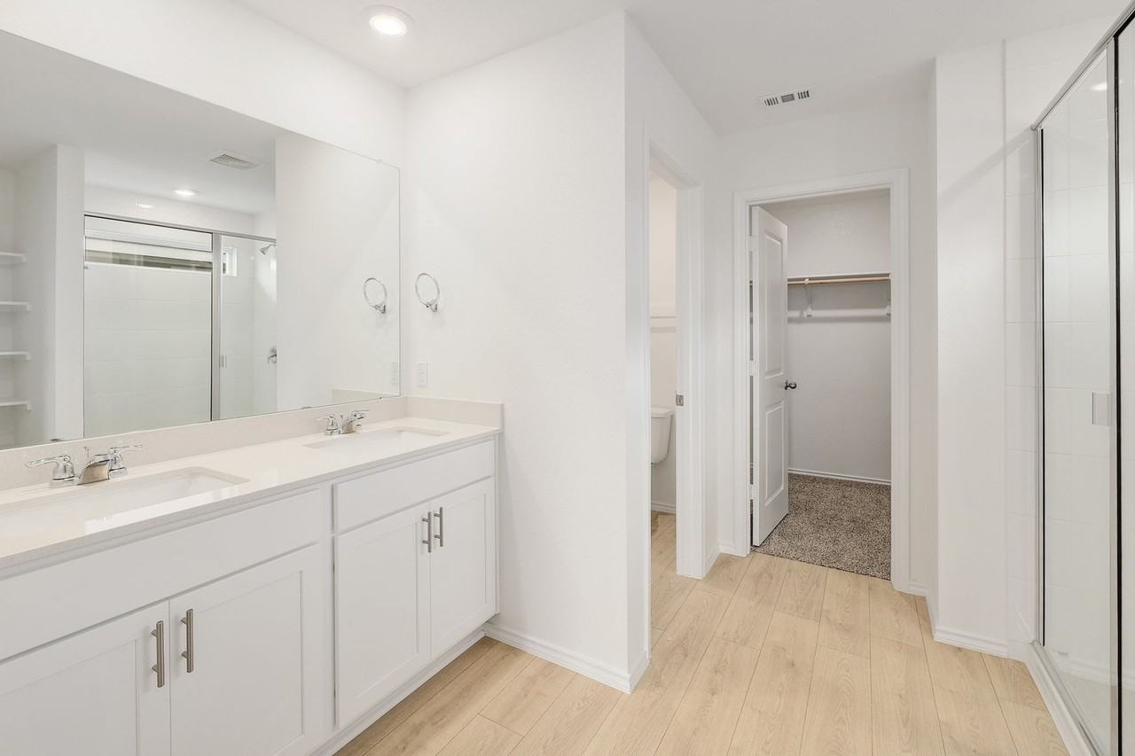 358 San Juan Trl - Photo 6 of 22
