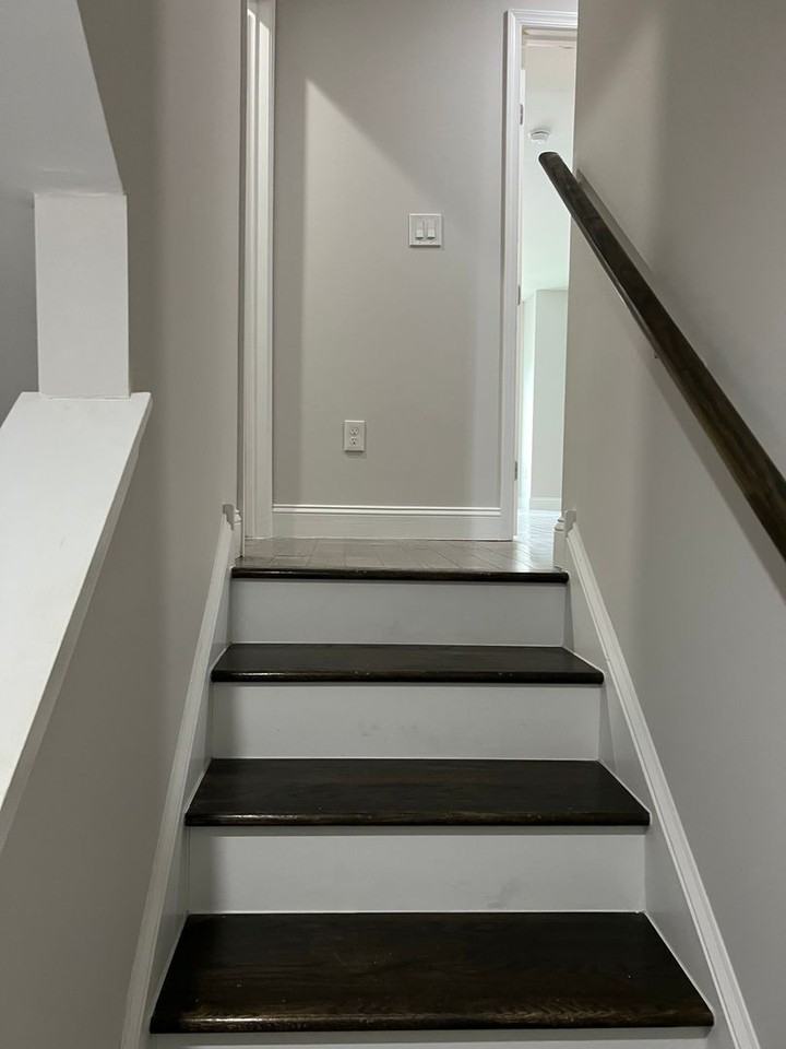 1703 S 22nd St - Photo 3 of 34