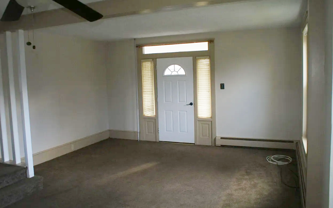 130 N Walnut St - Photo 6 of 18