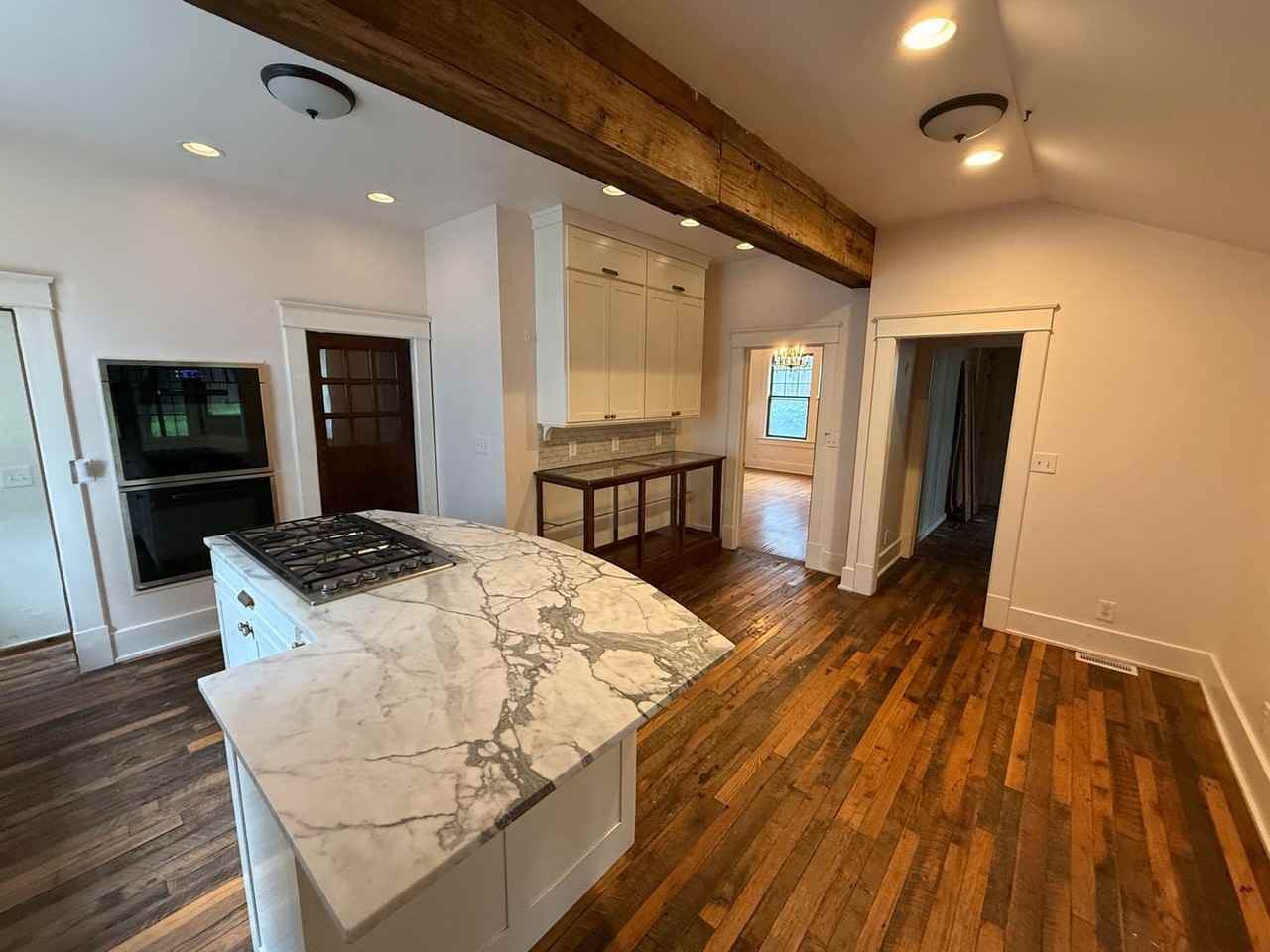 1414 S Carson Ave - Photo 3 of 17
