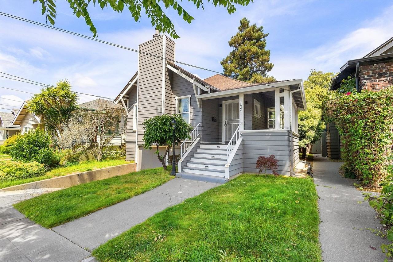 1824 9th St - Photo 3 of 21