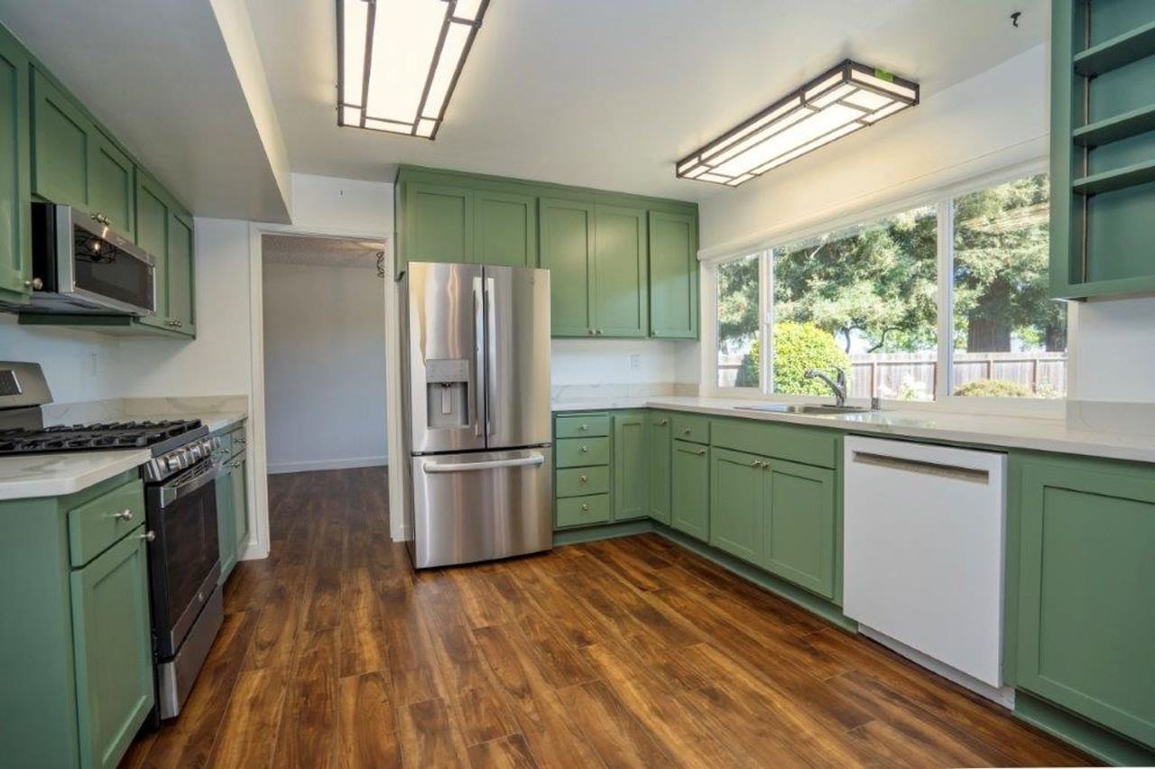 1512 Mosswood Dr - Photo 6 of 28