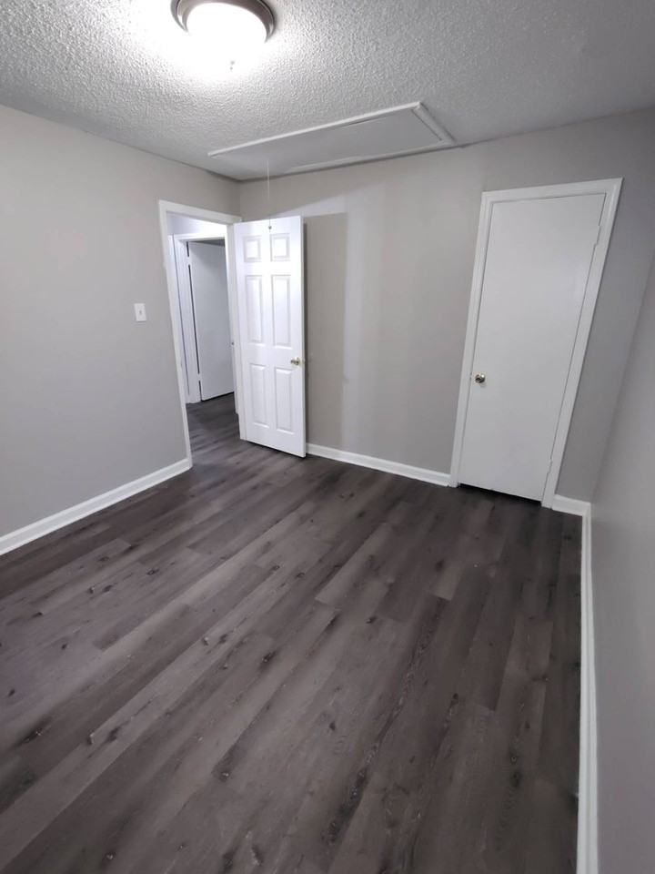 2659 Windsor Pkwy - Photo 6 of 10