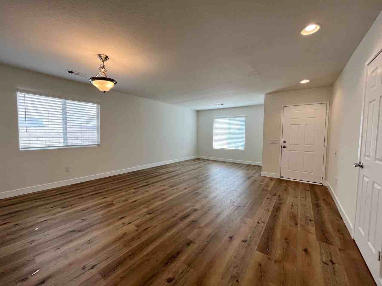 36741 30th St E - Photo 3 of 17