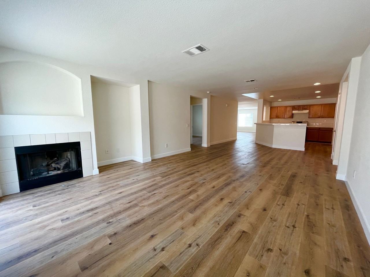 36741 30th St E - Photo 5 of 17