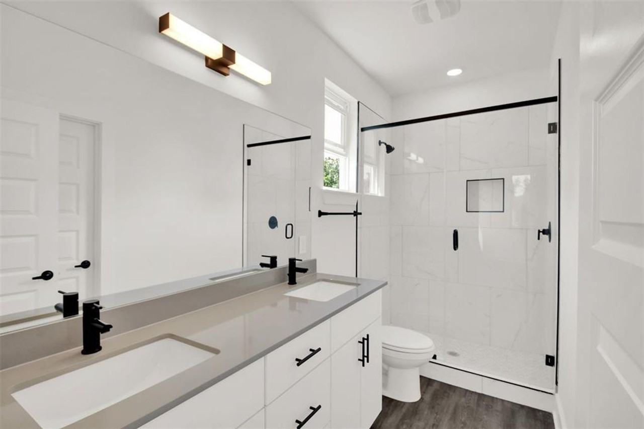7603 Carver Ave - Photo 4 of 26
