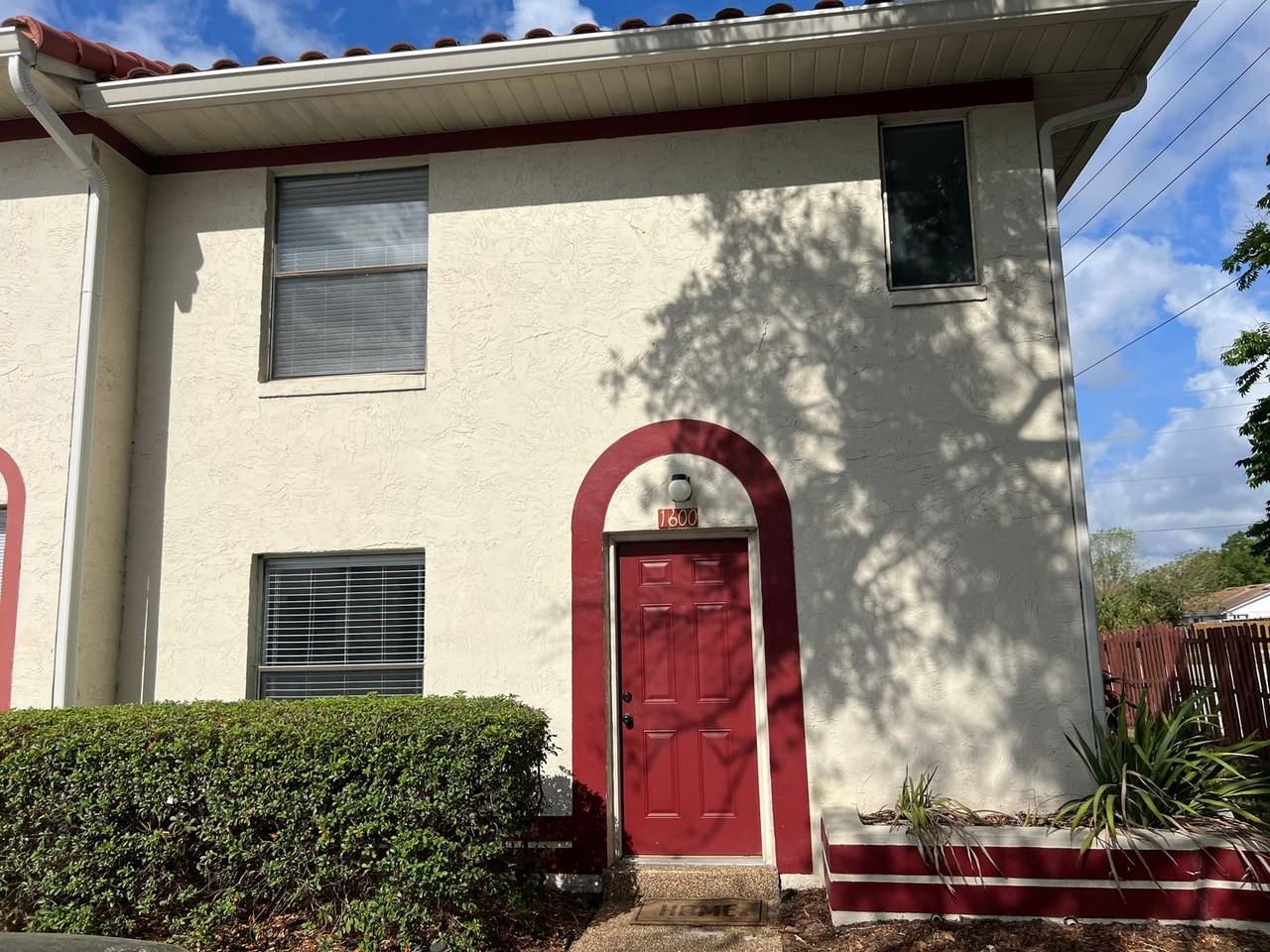 1600 Bending Brook Way - Photo 2 of 23