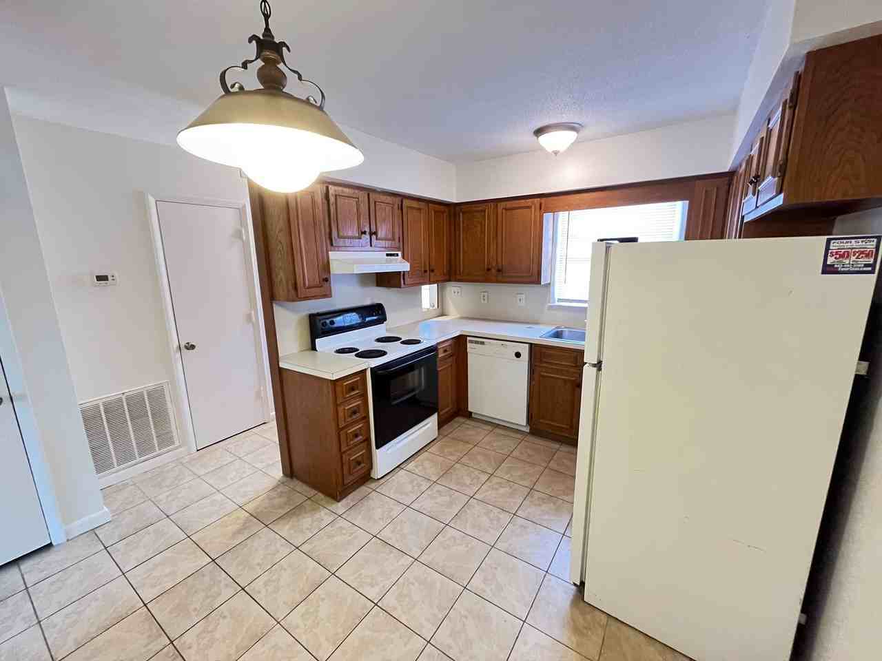 4805 Little River Rd - Photo 6 of 21