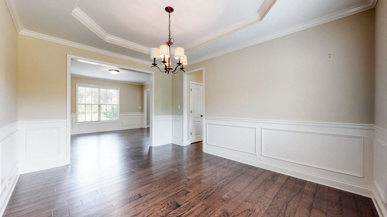 802 Urton Woods Way - Photo 4 of 47