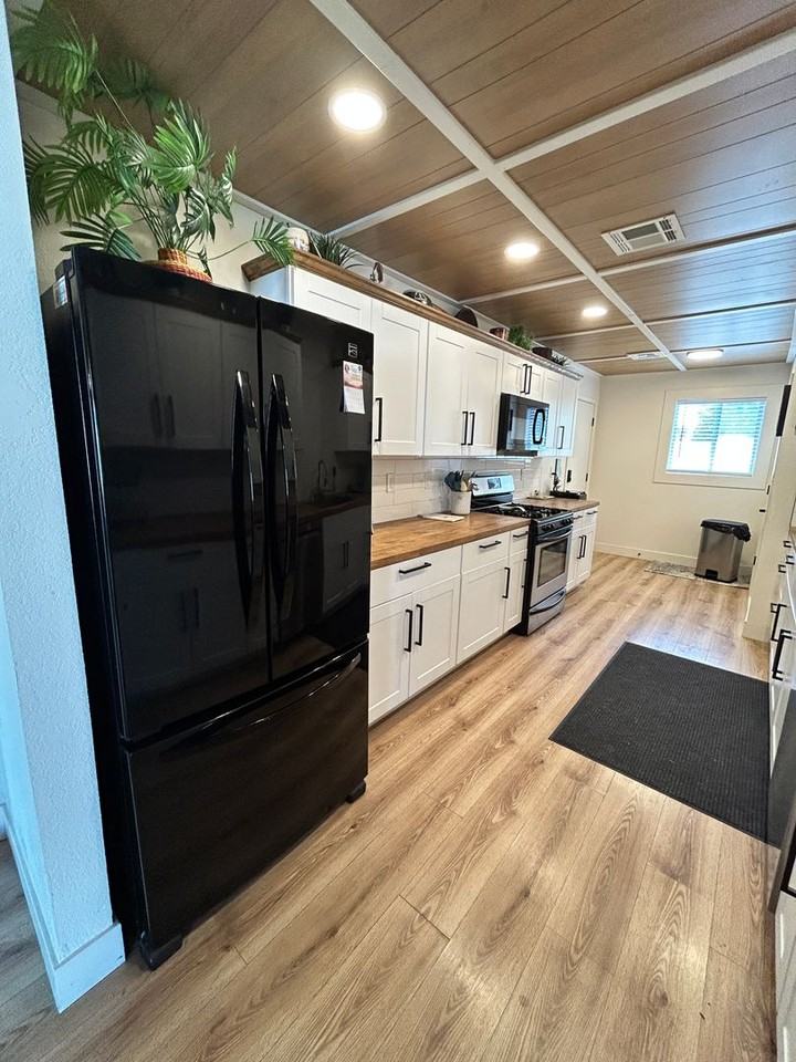 3417 Thunderbird Dr - Photo 4 of 24