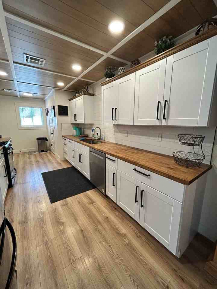 3417 Thunderbird Dr - Photo 5 of 24