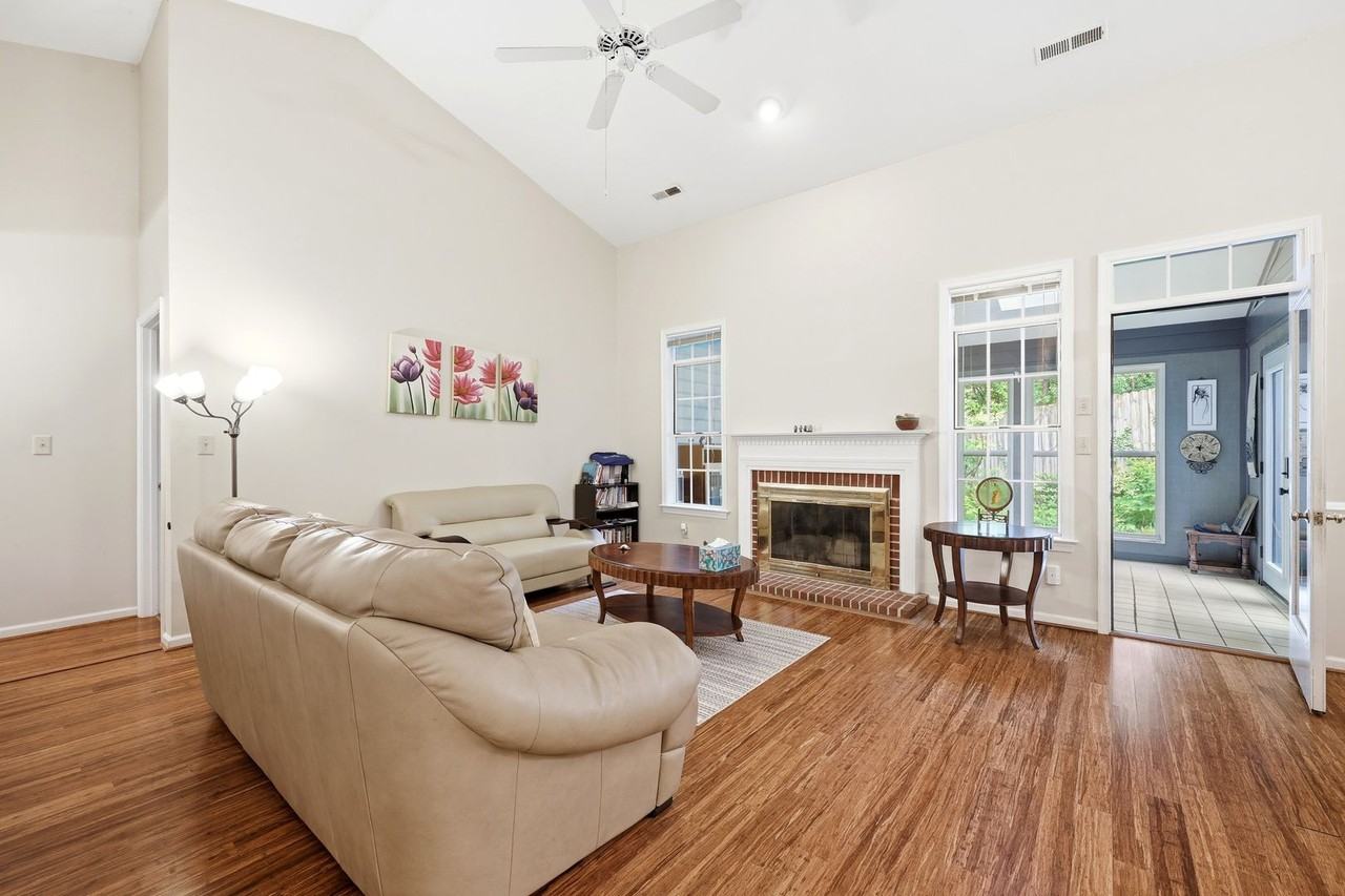 1634 Brightfield Pl - Photo 3 of 34