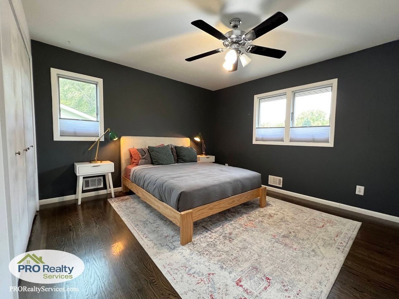 2211 Quebec Dr - Photo 4 of 19