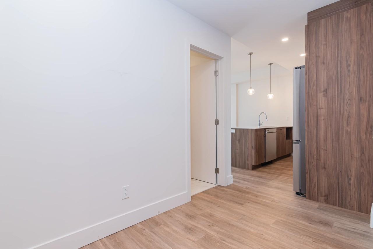 1700 Boulevard Angrignon #601 - Photo 4 of 30