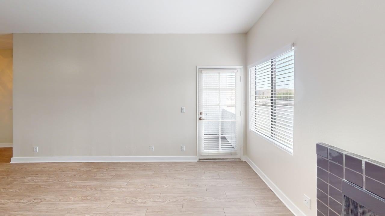 Citronia Luxe Towers Apartments - Photo 6 of 23
