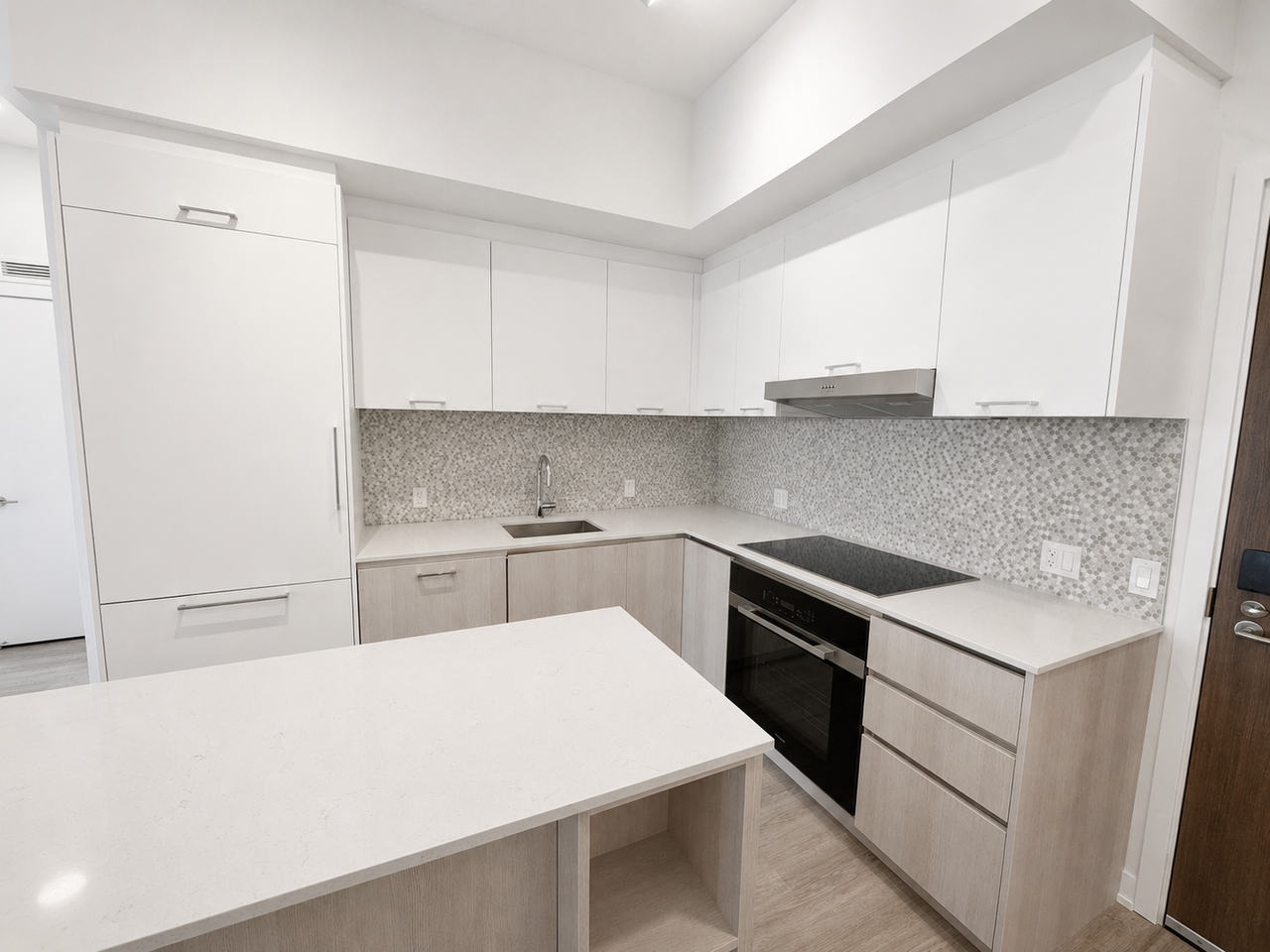 8188 Yonge Street #531 - Photo 3 of 13
