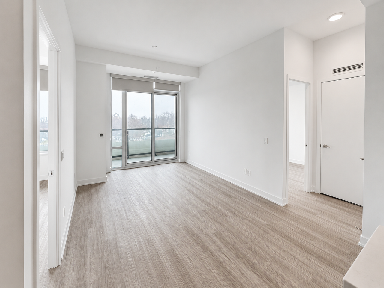 8188 Yonge Street #531 - Photo 5 of 13