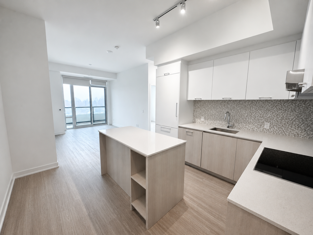 8188 Yonge Street #531 - Photo 2 of 13