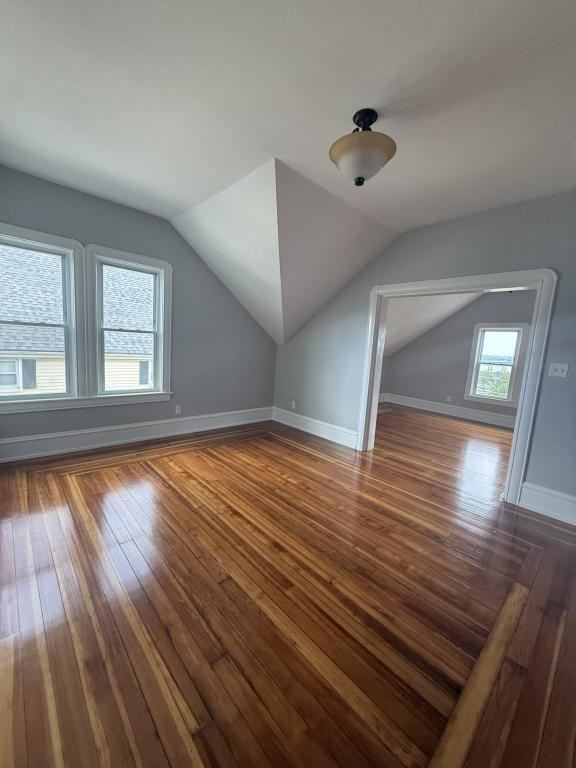 467 Middle St - Photo 6 of 13