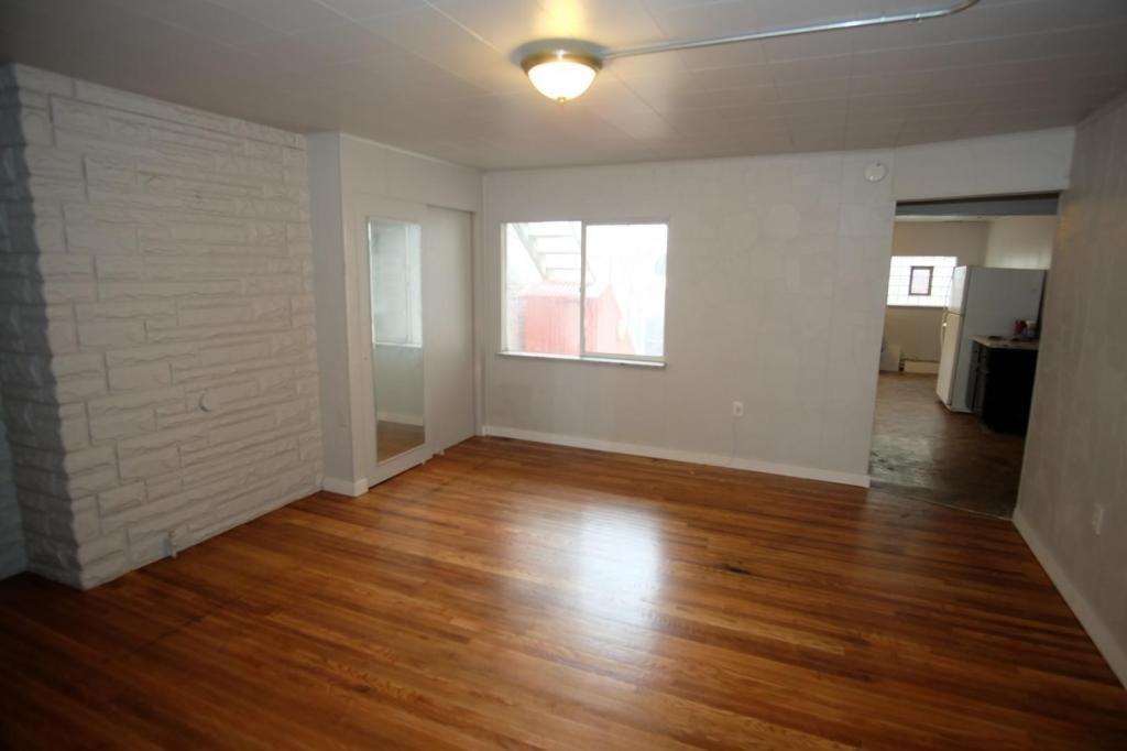 3814 Howley St Apt 1 - Photo 3 of 7