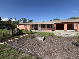 featured image of 5963 Lord St