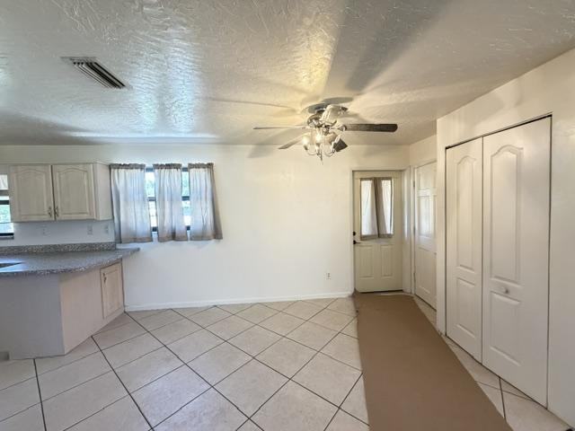 5963 Lord St - Photo 7 of 18