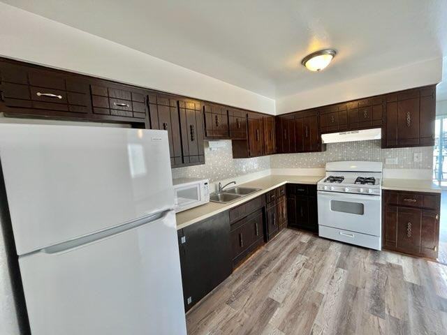 10602 S Oak Tree Dr - Photo 6 of 9