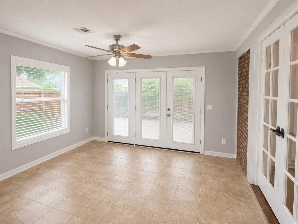 302 Richland Dr - Photo 5 of 10