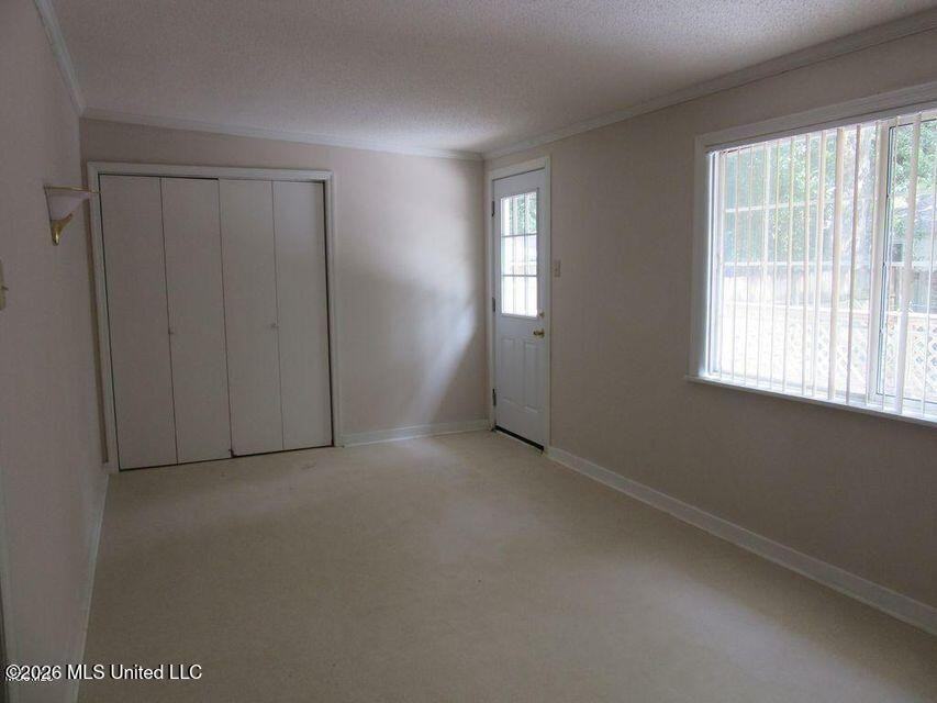 1616 Gordon Ave - Photo 6 of 6