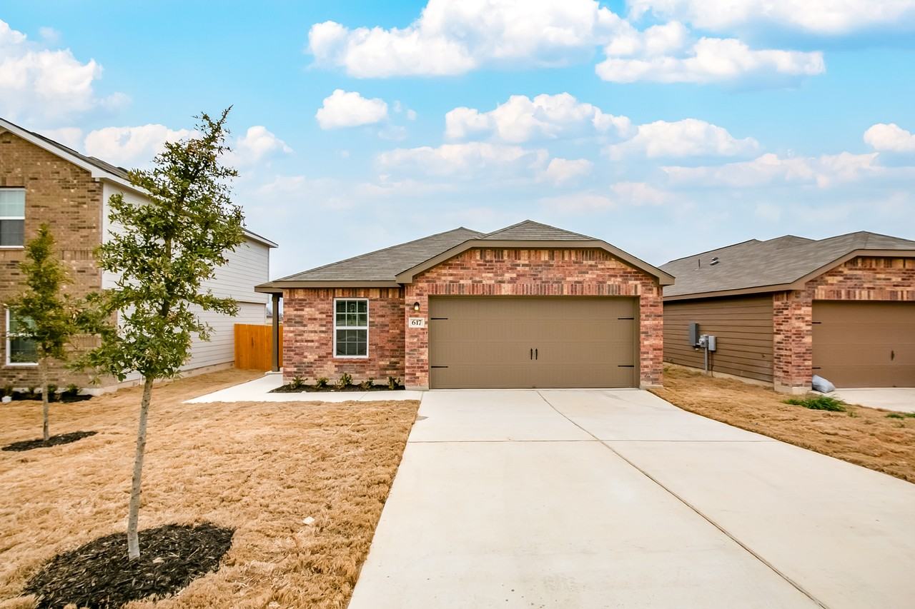 617 Riverdale Dr