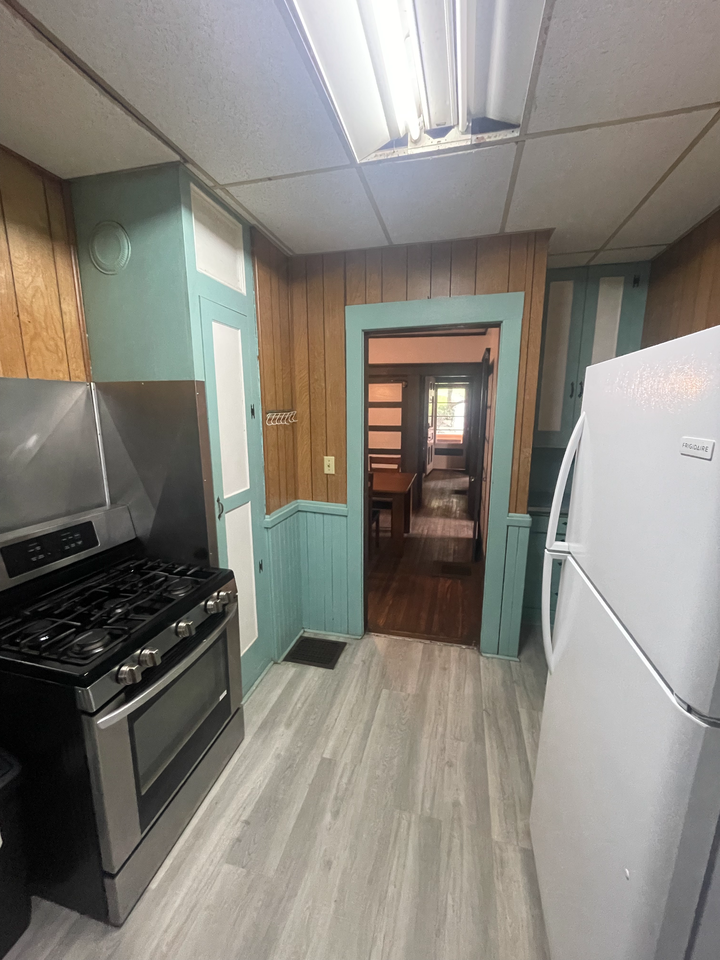 108 Stewart Ave - Photo 2 of 20