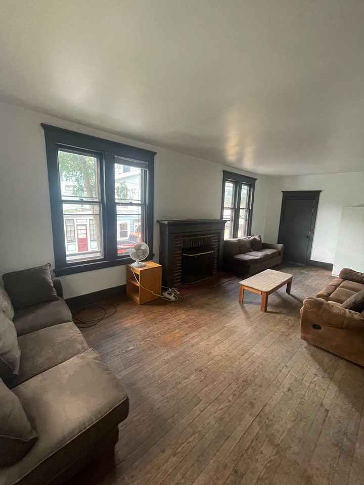 108 Stewart Ave - Photo 3 of 20