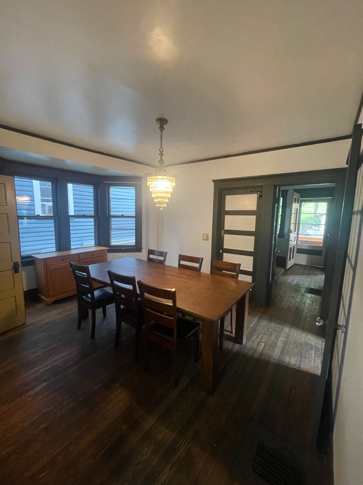 108 Stewart Ave - Photo 7 of 20