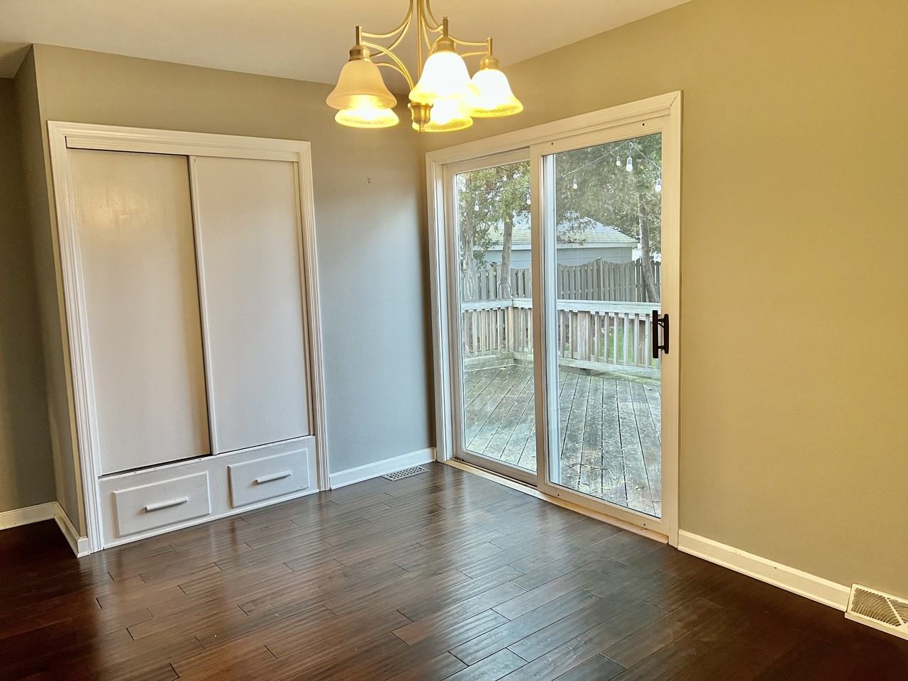 3819 21st Ave - Photo 6 of 18