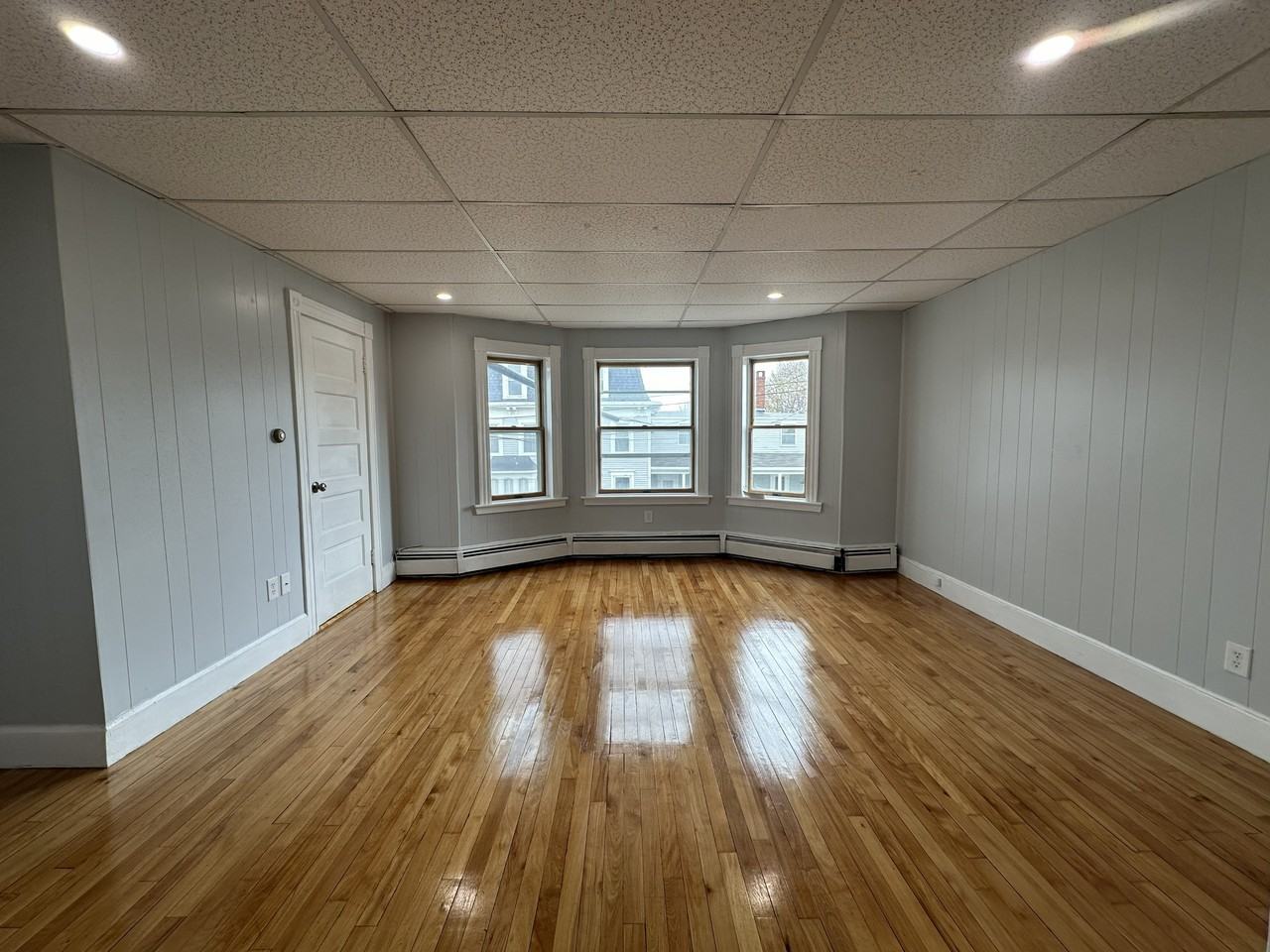 91 Foss St #2 - Photo 3 of 10