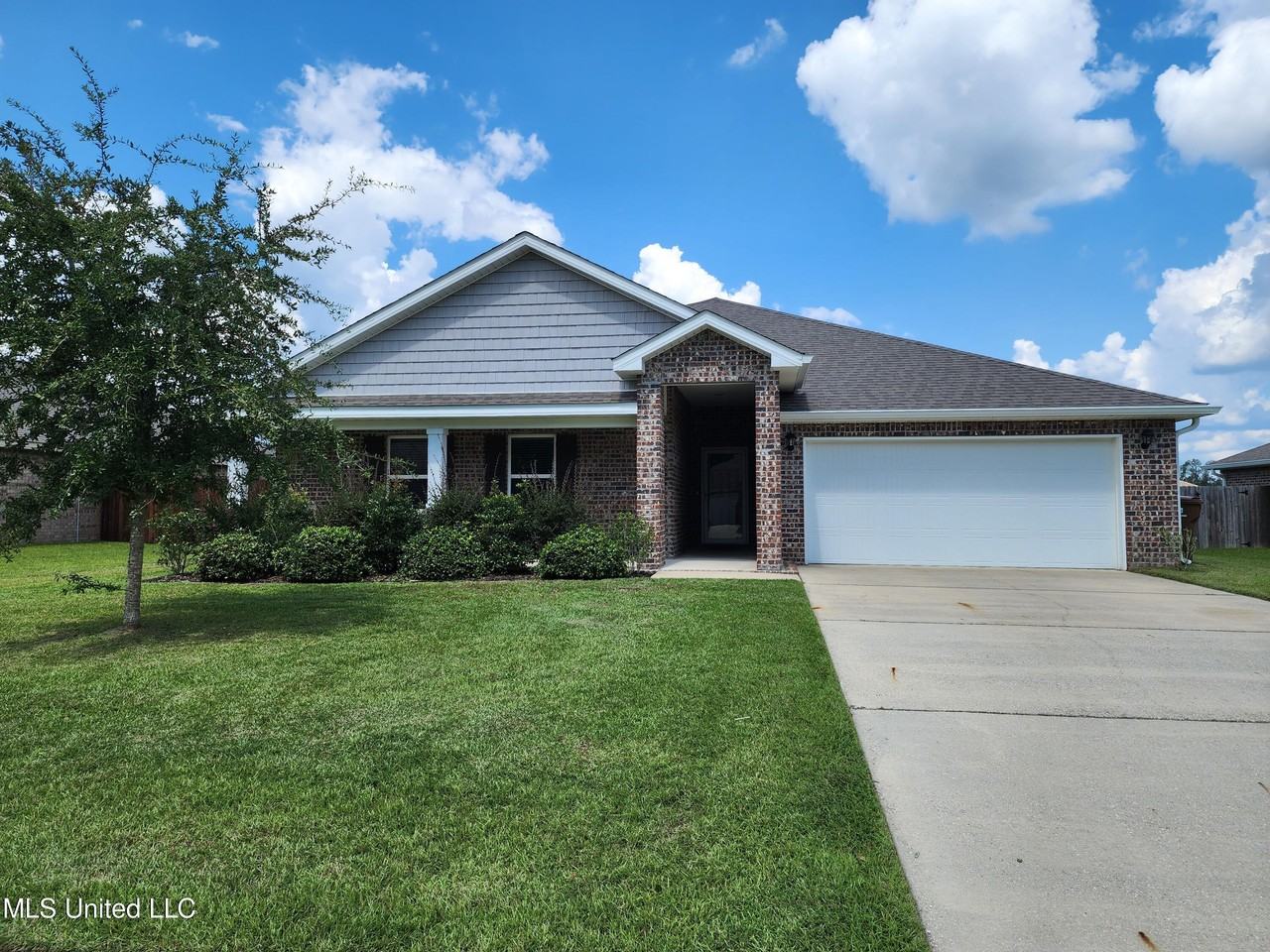 115 Rosie Dr