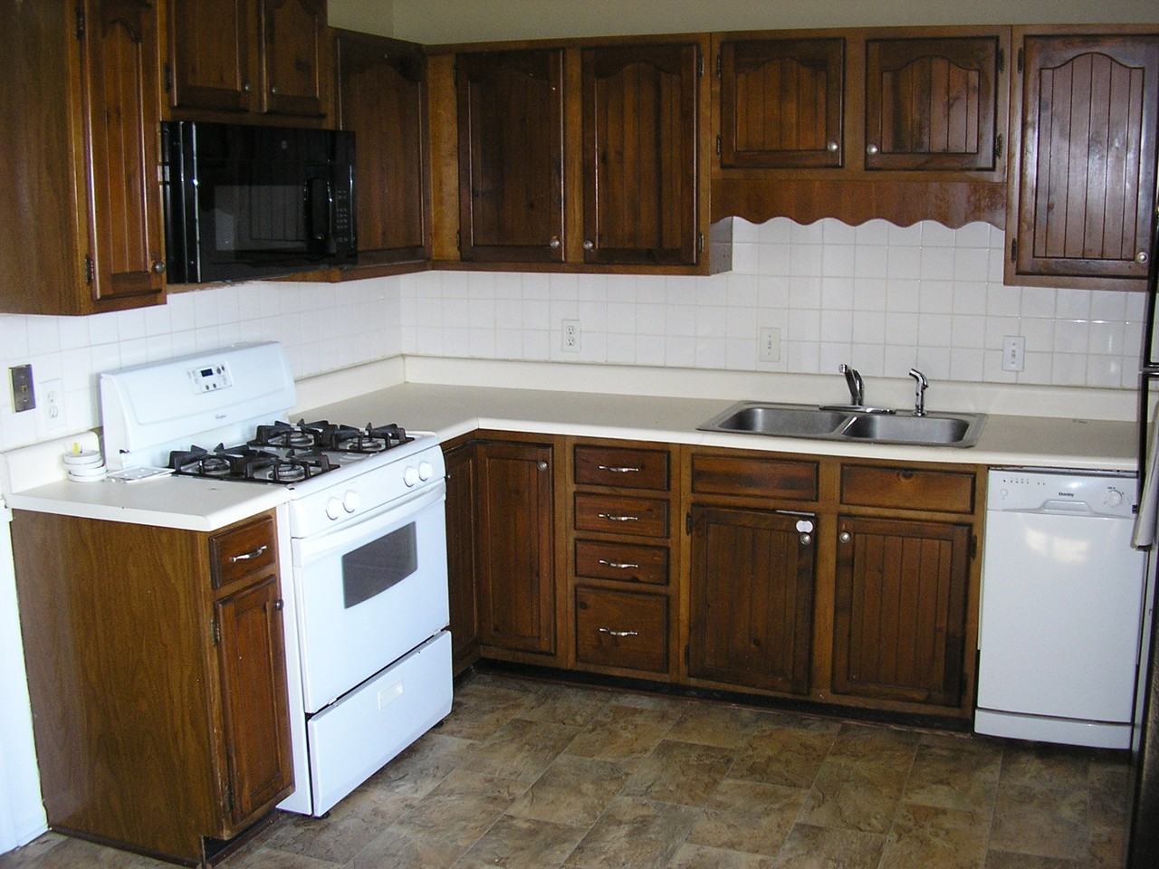 2516 Edgehill Pl #B - Photo 3 of 12