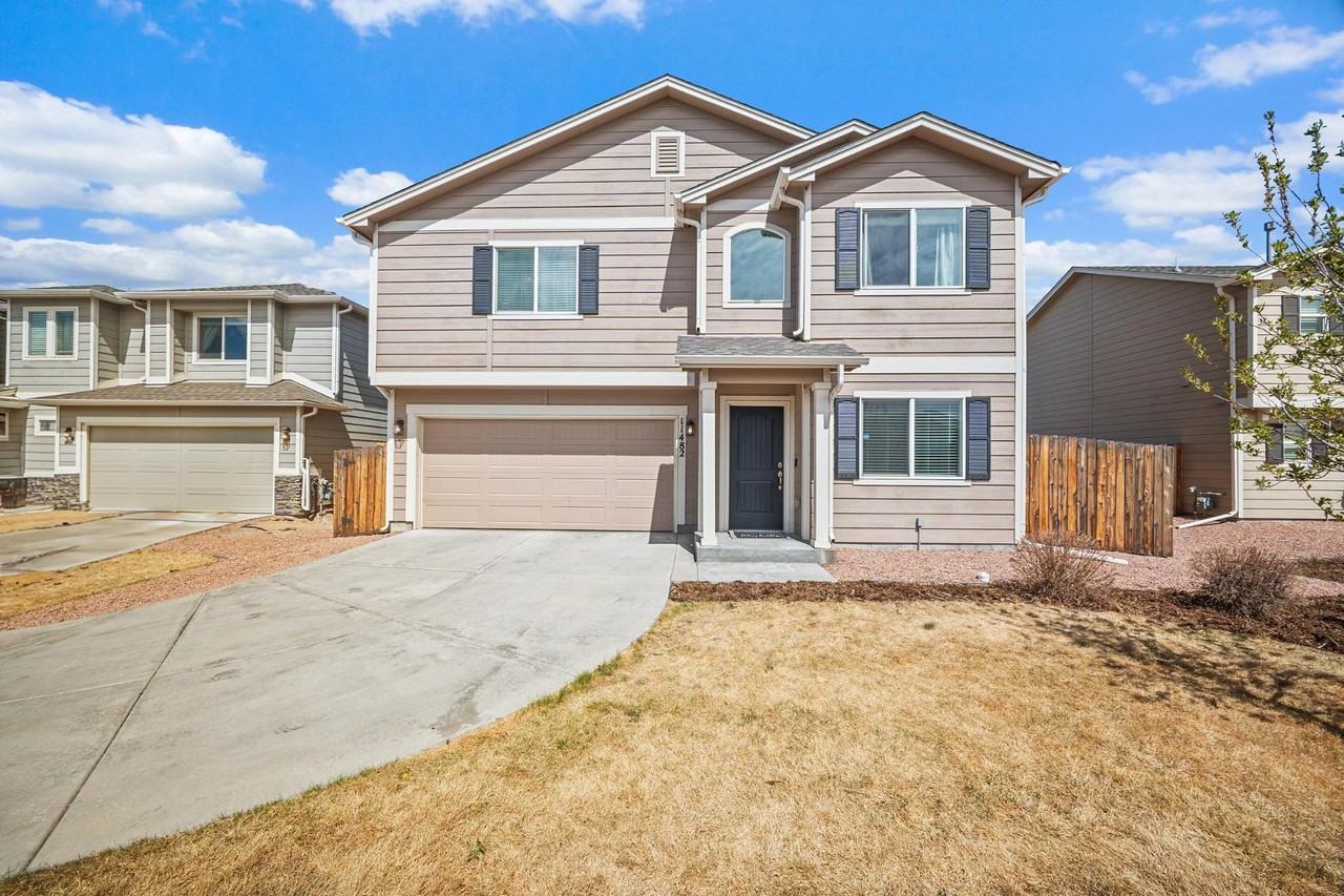11482 Moonrock Hts - Photo 2 of 31