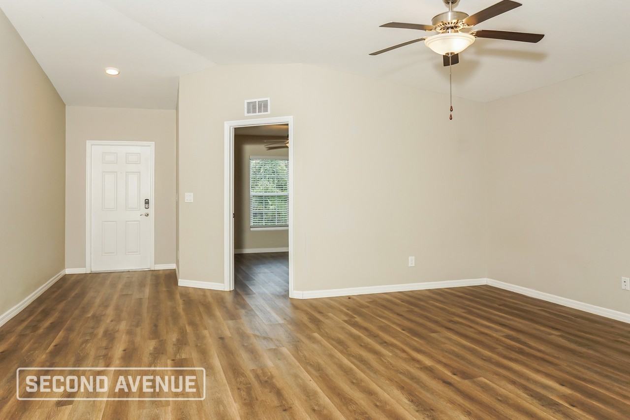 14134 Packard Ave - Photo 7 of 26