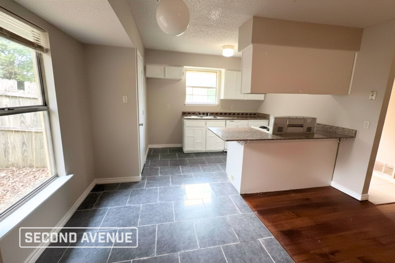3510 Daniel Dr - Photo 4 of 10