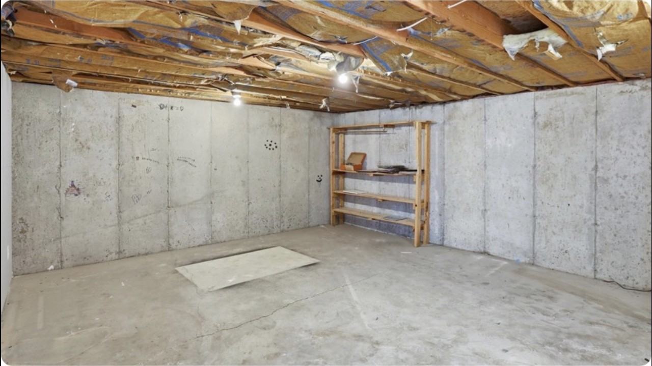 6985 Nw - Photo 2 of 8