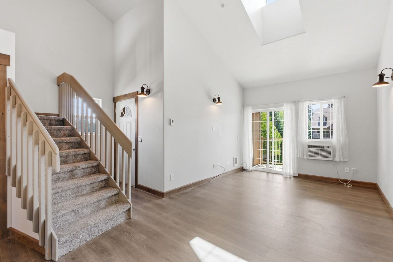 848 N Chase Rd #205 - Photo 5 of 21