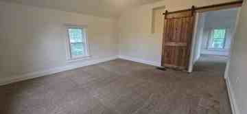 featured image of 200 S Oak St #B