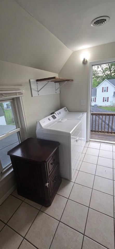 200 S Oak St #B - Photo 6 of 11