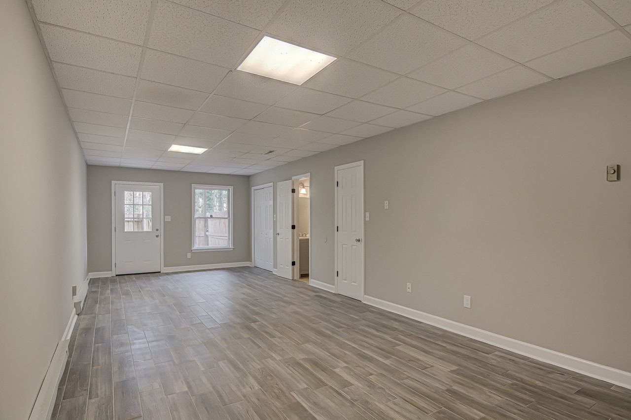 828 Brickwood Ct - Photo 6 of 18