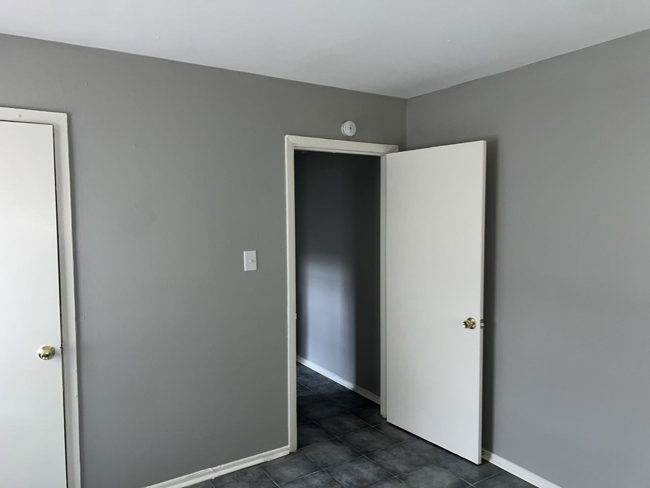 2251 Stovall Ave - Photo 5 of 13