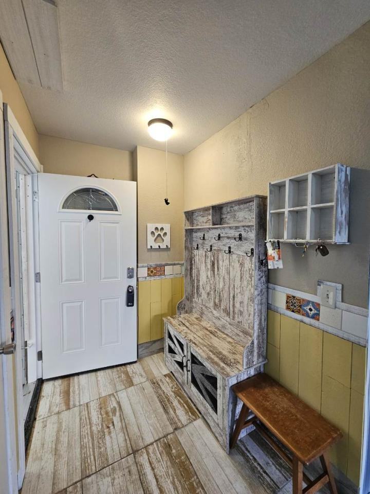 66 W Antelope Trl #5 - Photo 2 of 10