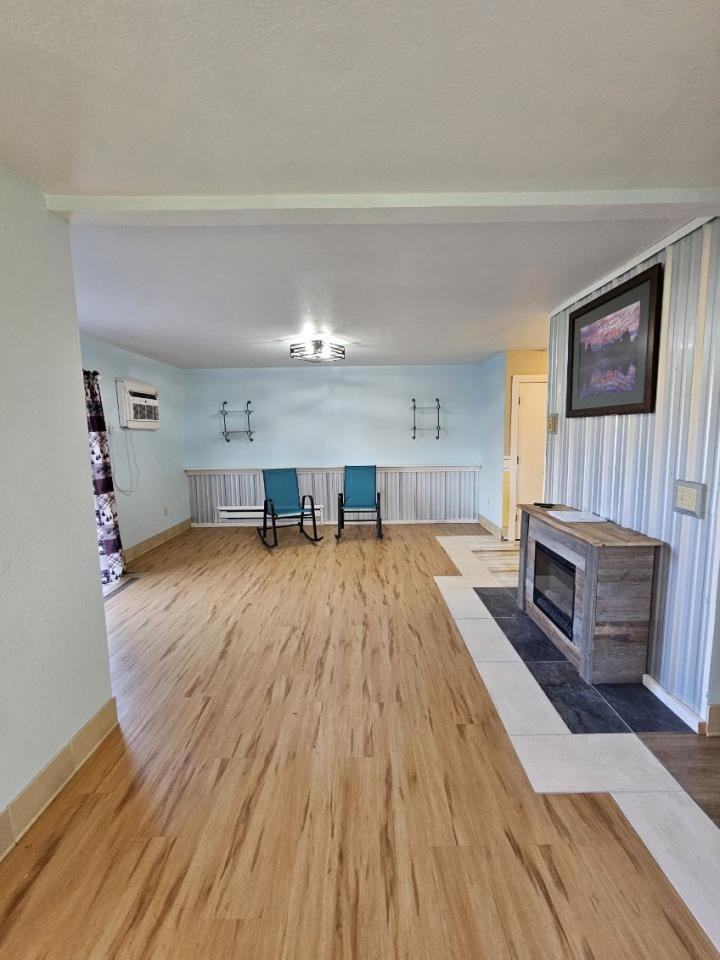 66 W Antelope Trl #5 - Photo 3 of 10