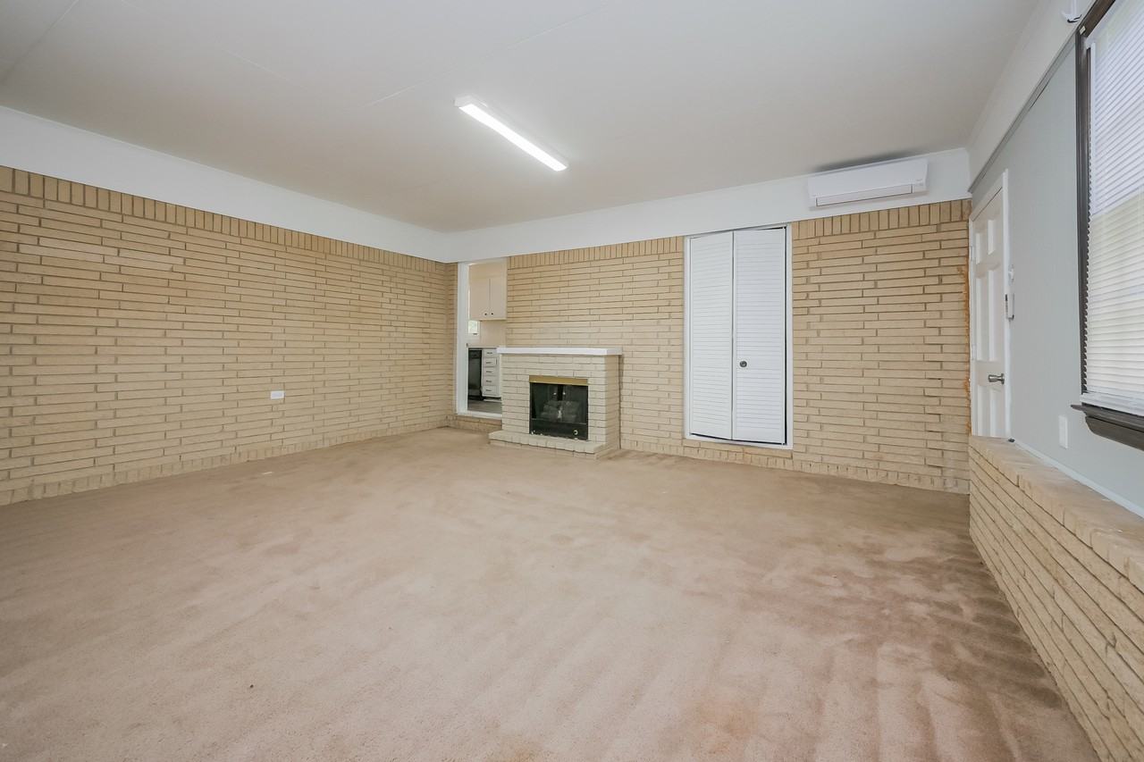 5645 Morning Creek Cir - Photo 3 of 30