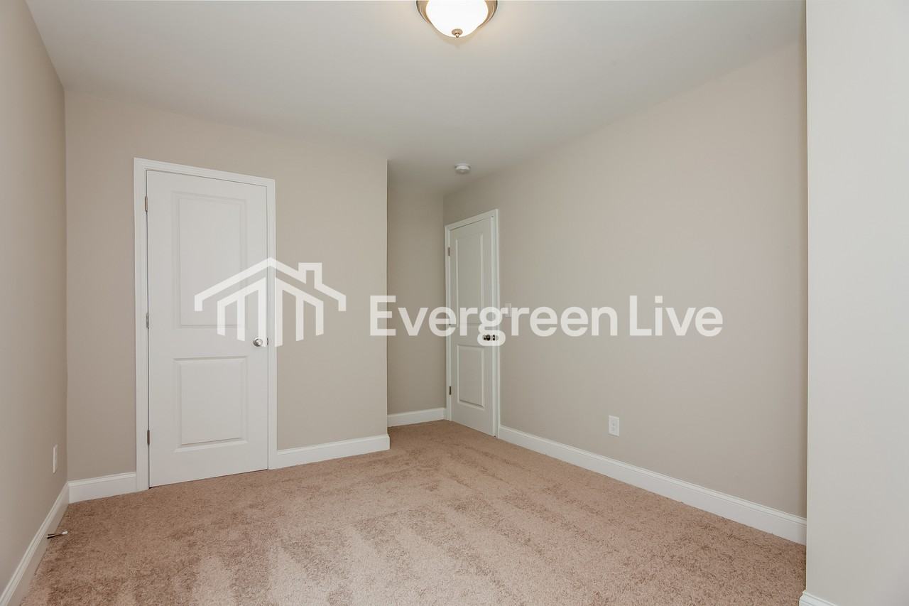 8537 Colgate Cir - Photo 7 of 15